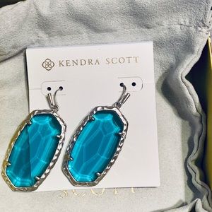 Kendra Scott Ella earrings